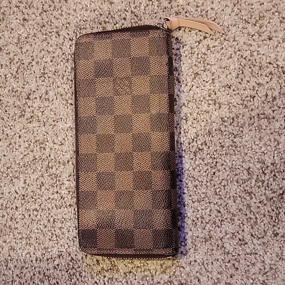 Louis Vuitton Clemence Wallet